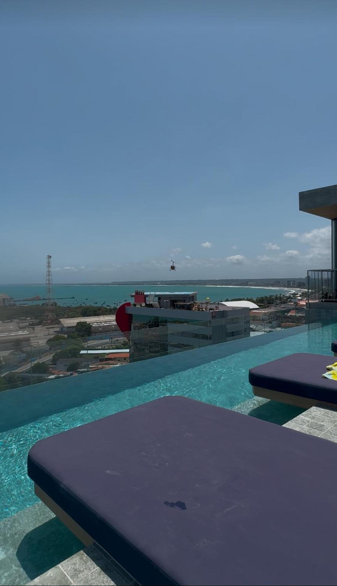 Apartamento - Pajucara - New Time 516 *